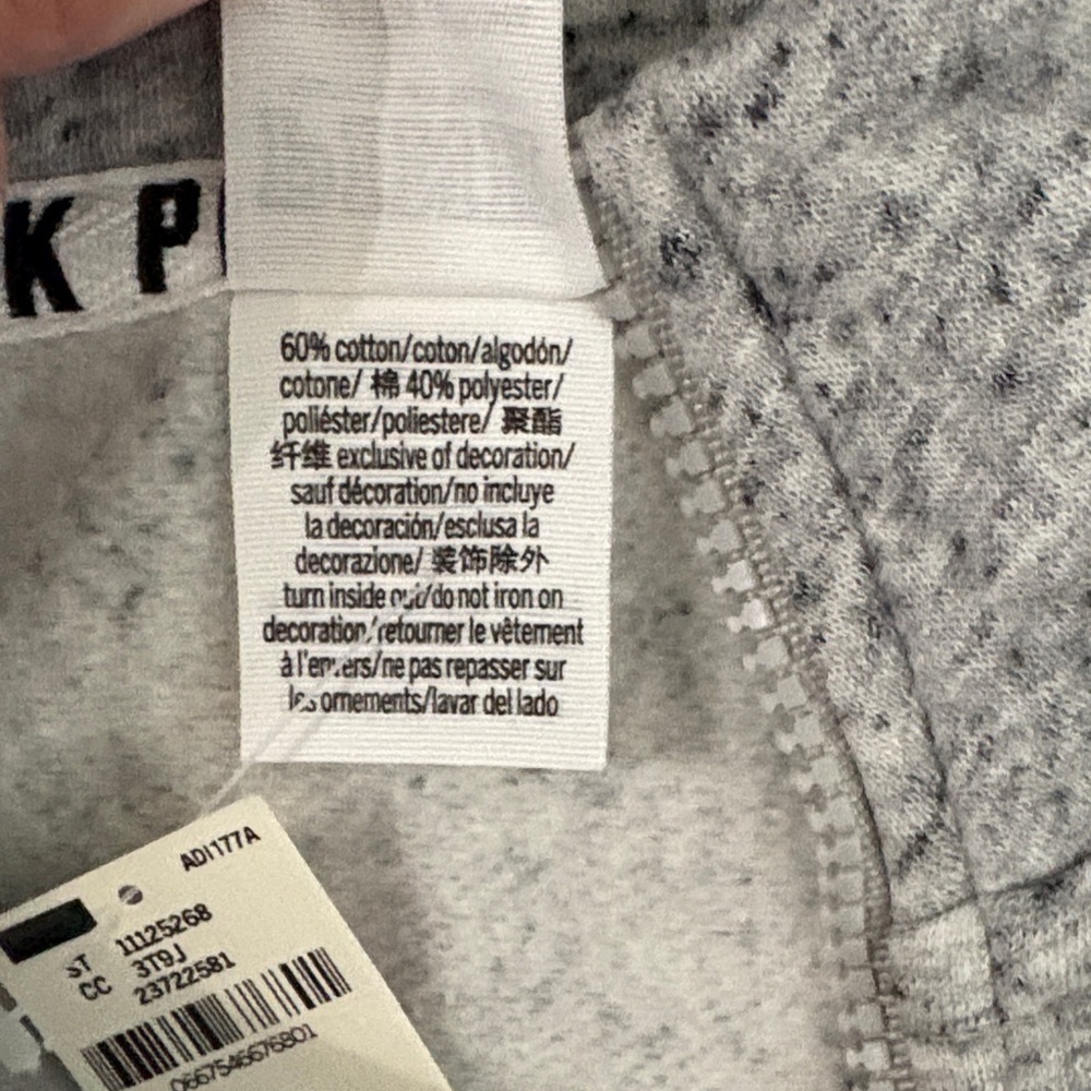 🆕 🌺 PINK Victoria's Secret Heather Gray Sweatshirt with Floral Sleeve Design - Picture 9 of 9